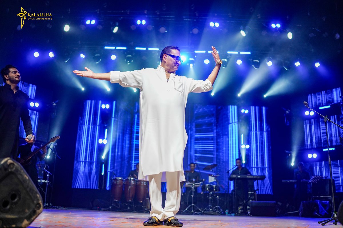 Abhijeet Bhattacharya Live Concert 6