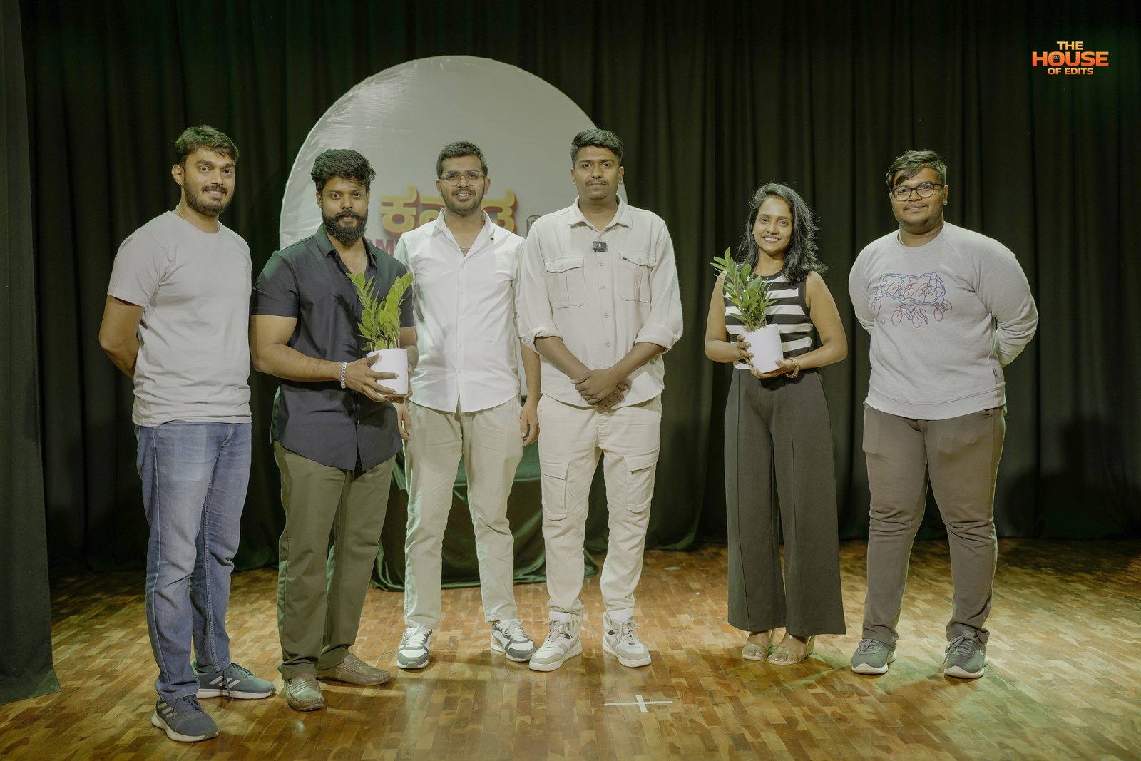 Comedy Festival Group Frame Presentation